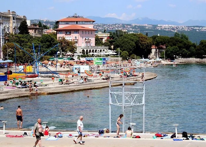 Semesterbostad House With A Parking Space Veprinac, Opatija - 7699 *